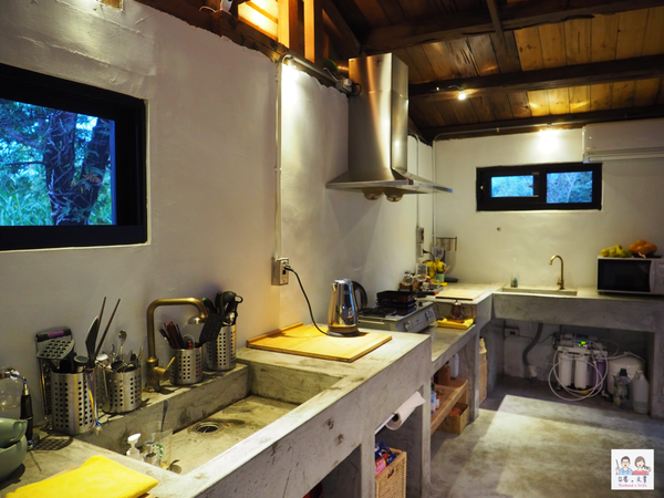 【宜蘭⋈住宿】60年的老倉庫改建 貼近自然的呼吸 「小雨林」提供旅人自在的美好空間體驗 @台客和文青的宜居生活𖤣𖤥𖠿𖤥𖤣