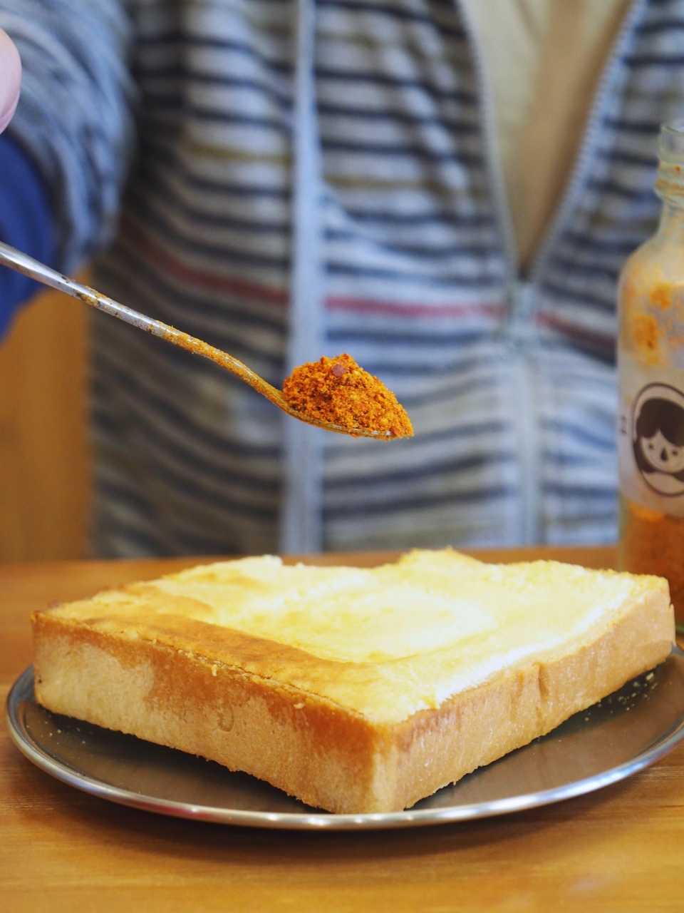 羅東早餐｜立早餐，一家人共同經營的溫暖早餐店  自家製的蘿蔔糕、奶酥醬、辣椒醬 @台客和文青的宜居生活𖤣𖤥𖠿𖤥𖤣