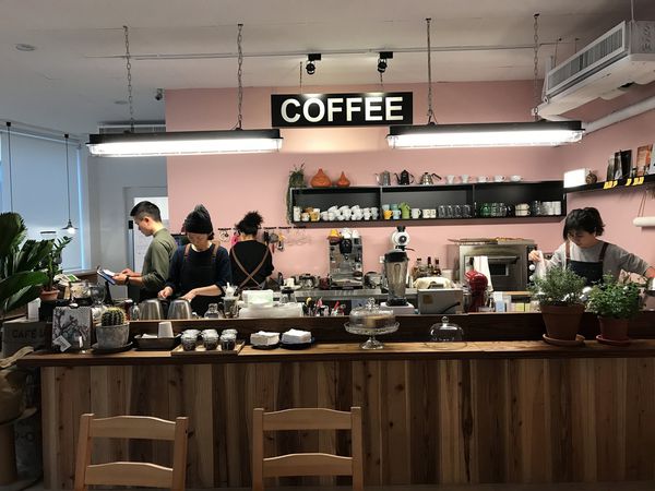 【台北⋈咖啡】「THIRD FLOOR COFFEE（在三樓 咖啡）」享受被綠意包圍伴著陽光入口的咖啡時光 @台客X文青的夫婦日常