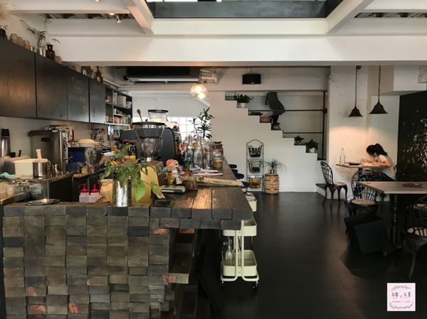 【台北⋈咖啡】（多圖）空間舒適 不限時的靜謐咖啡館「Caffè Le MANI 琢手咖啡」 @台客X文青的夫婦日常