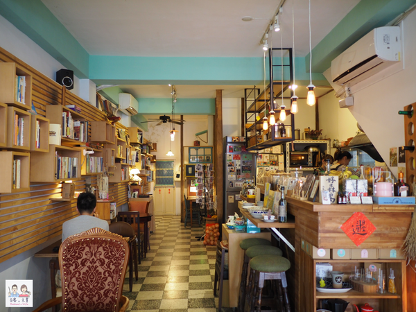 【宜蘭⋈咖啡】乘載著浪漫的夢想 集咖啡、住宿和書香於一身的「好森咖啡 x 註書店」 @台客X文青的夫婦日常